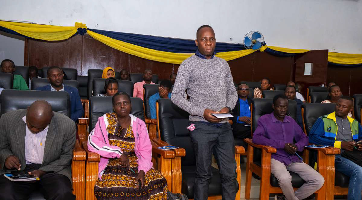 Government transparency, responsiveness and accountability